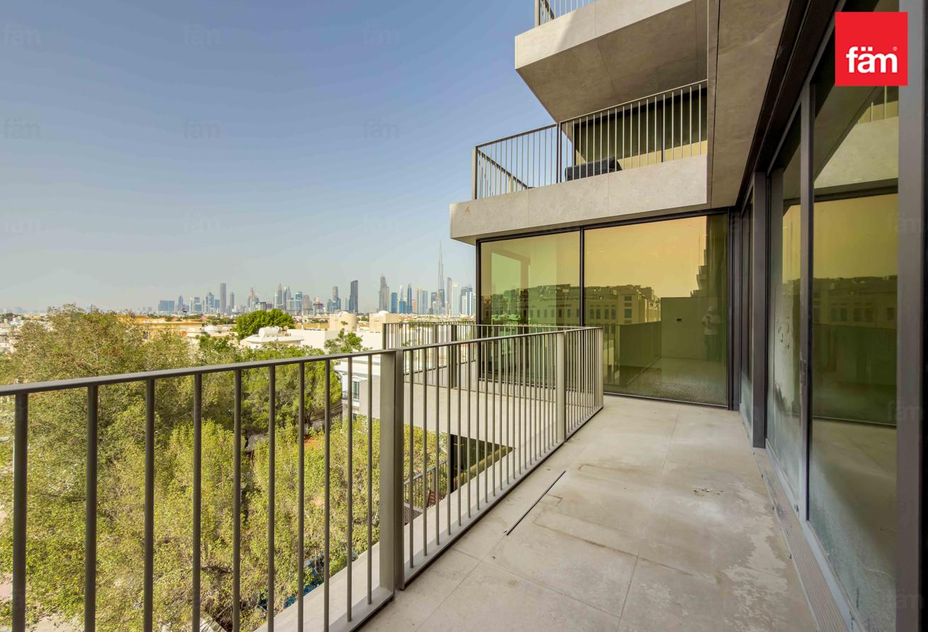 2br+M | Ultra Luxury Location | Burj Views photo 20