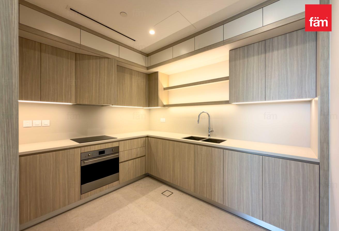 2br+M | Ultra Luxury Location | Burj Views photo 10