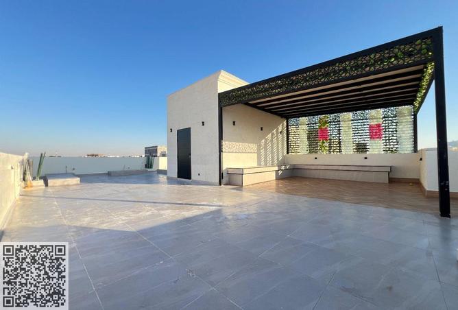 111412929 - Property Image 2
