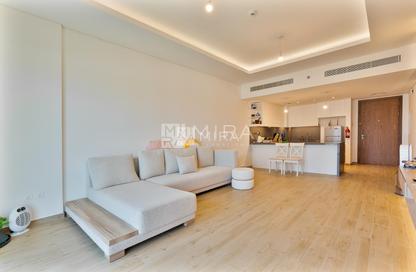 Apartment - 1 Bedroom - 1 Bathroom for sale in Central Park Building 1 - Central Park at City Walk - City Walk - Dubai