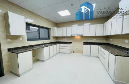 Villa - 5 Bedrooms - 6 Bathrooms for rent in Abu Hail Road - Abu Hail - Deira - Dubai
