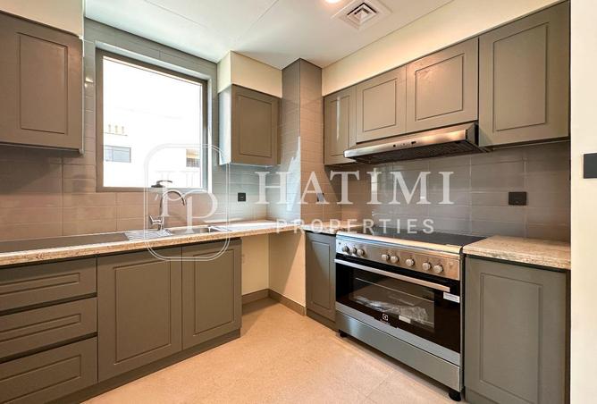 94002833 - Property Image 3