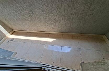 Apartment - 2 Bedrooms - 2 Bathrooms for rent in Qasimia 10 building - Al Mahatta - Al Qasimia - Sharjah