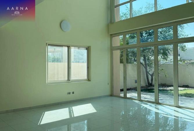 53598410 - Property Main Image