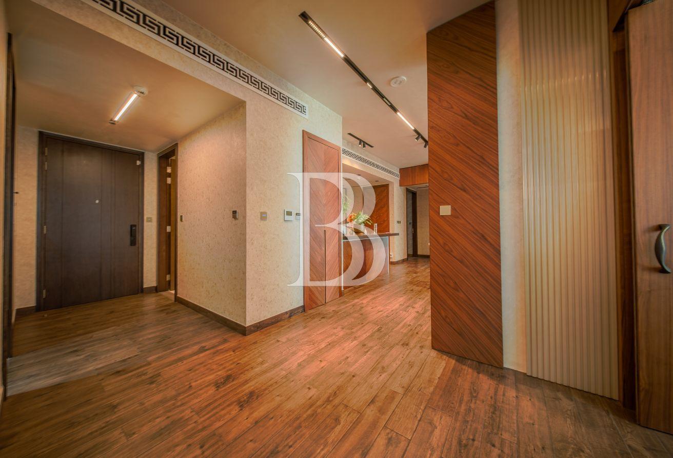 Vacant Soon | Luxury Upgrade | Fully Furnished photo 5