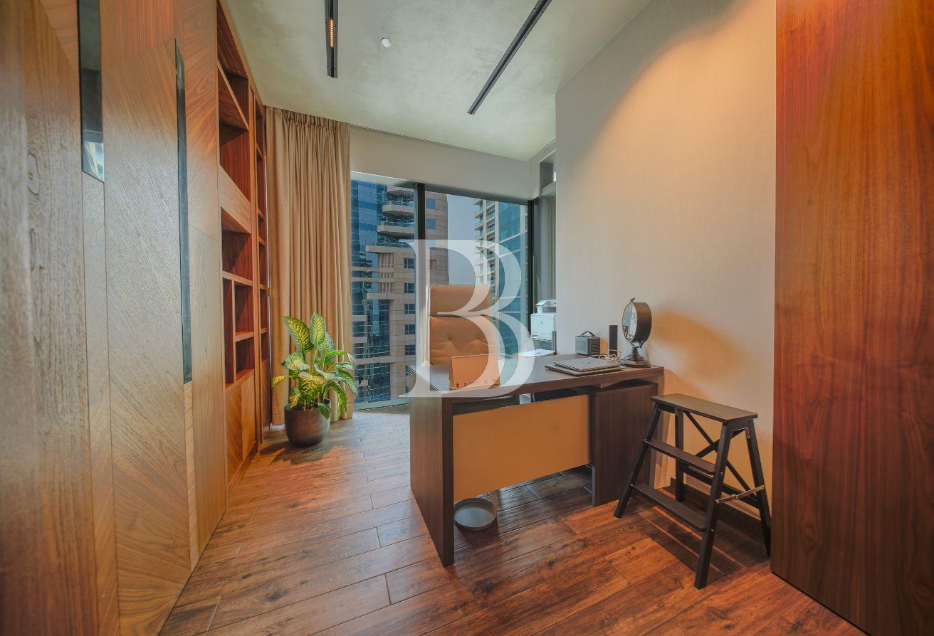 Vacant Soon | Luxury Upgrade | Fully Furnished photo 6