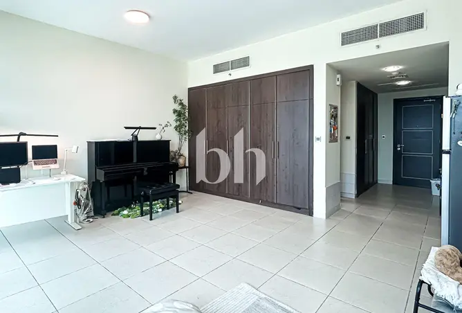 160974706 - Property Image 2