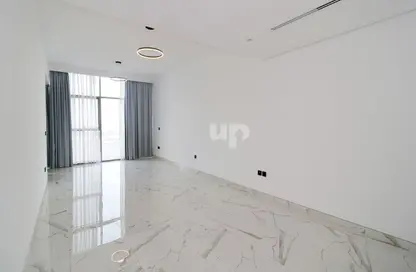 Apartment - 2 Bedrooms - 3 Bathrooms for sale in Royal Regency - Business Bay - Dubai