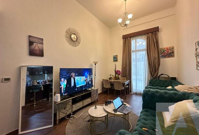 98682815 - Property Main Image
