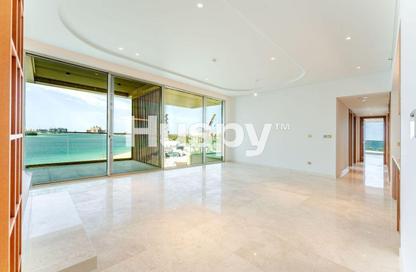 Apartment - 3 - 4 for rent in Ellington Beach House - The Crescent - Palm Jumeirah - Dubai