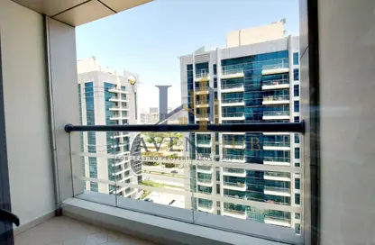 Apartment - 1 Bathroom for rent in Wimbledon Tower - Dubai Sports City - Dubai