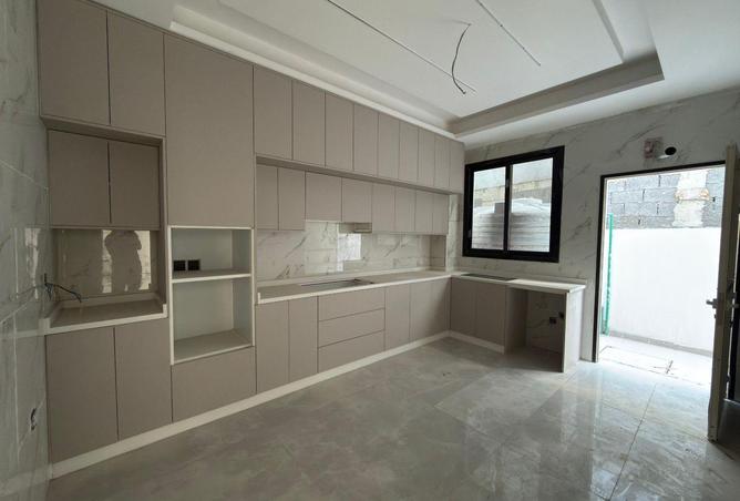 101987893 - Property Image 3