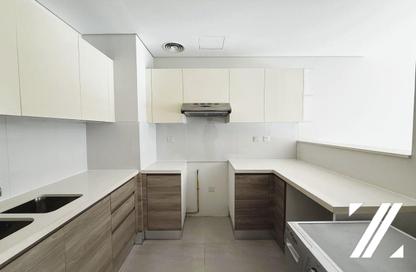 Apartment - 1 - 2 for sale in SOL Bay - Business Bay - Dubai Apartment - 1 - 2 for sale in SOL Bay - Business Bay - Dubai
