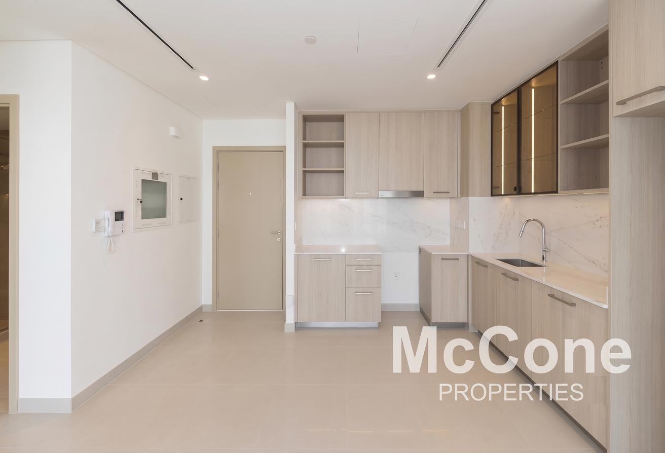 Brand New | corner unit | Pool & Garden view photo 6