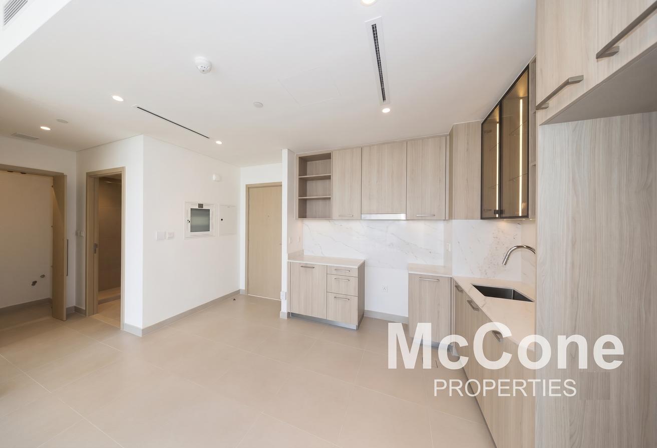 Brand New | corner unit | Pool & Garden view photo 5