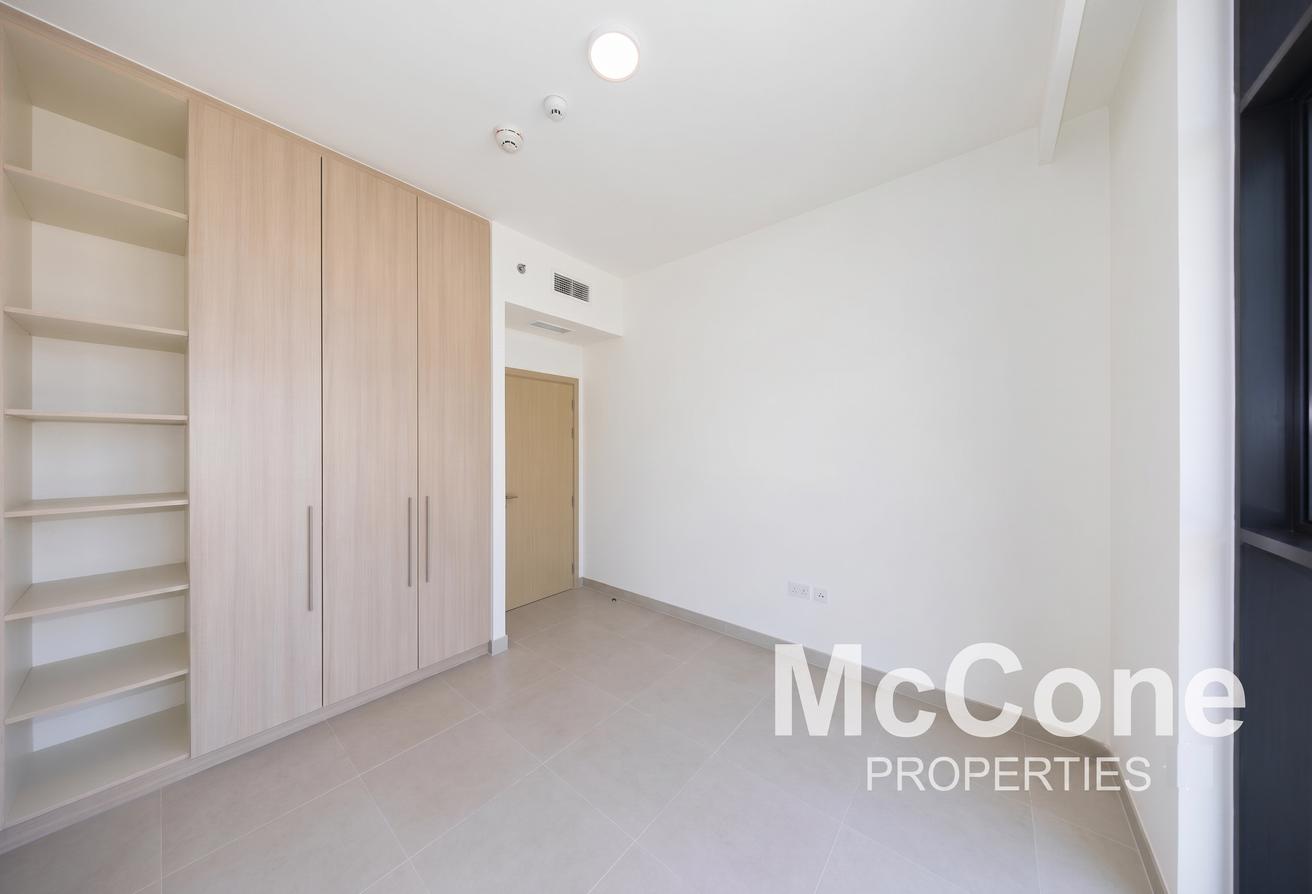 Brand New | corner unit | Pool & Garden view photo 9