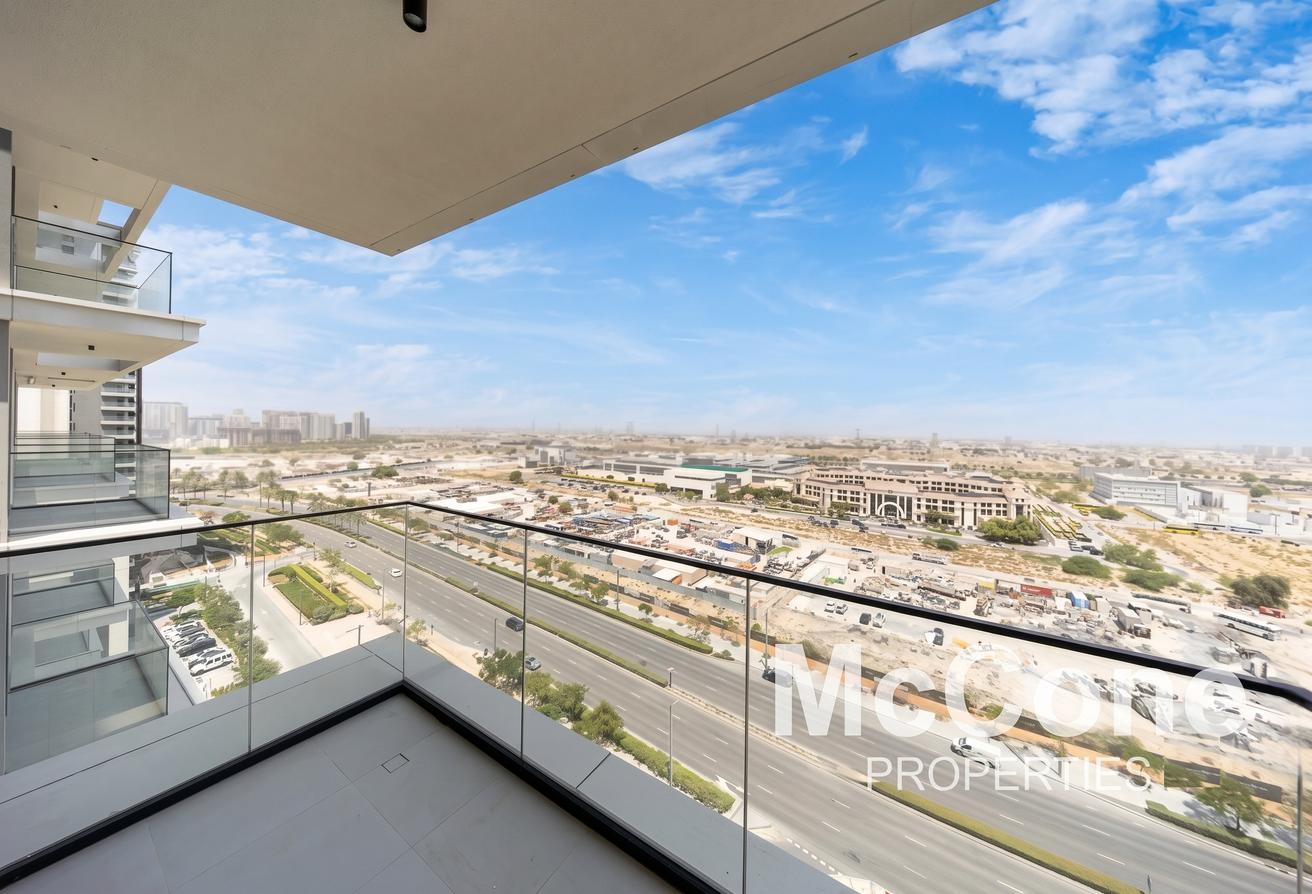 Brand New | corner unit | Pool & Garden view photo 15