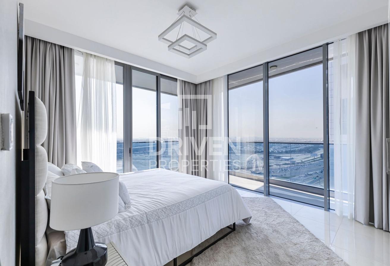 Huge and Bright Apt with Up to 4 Cheques photo 6