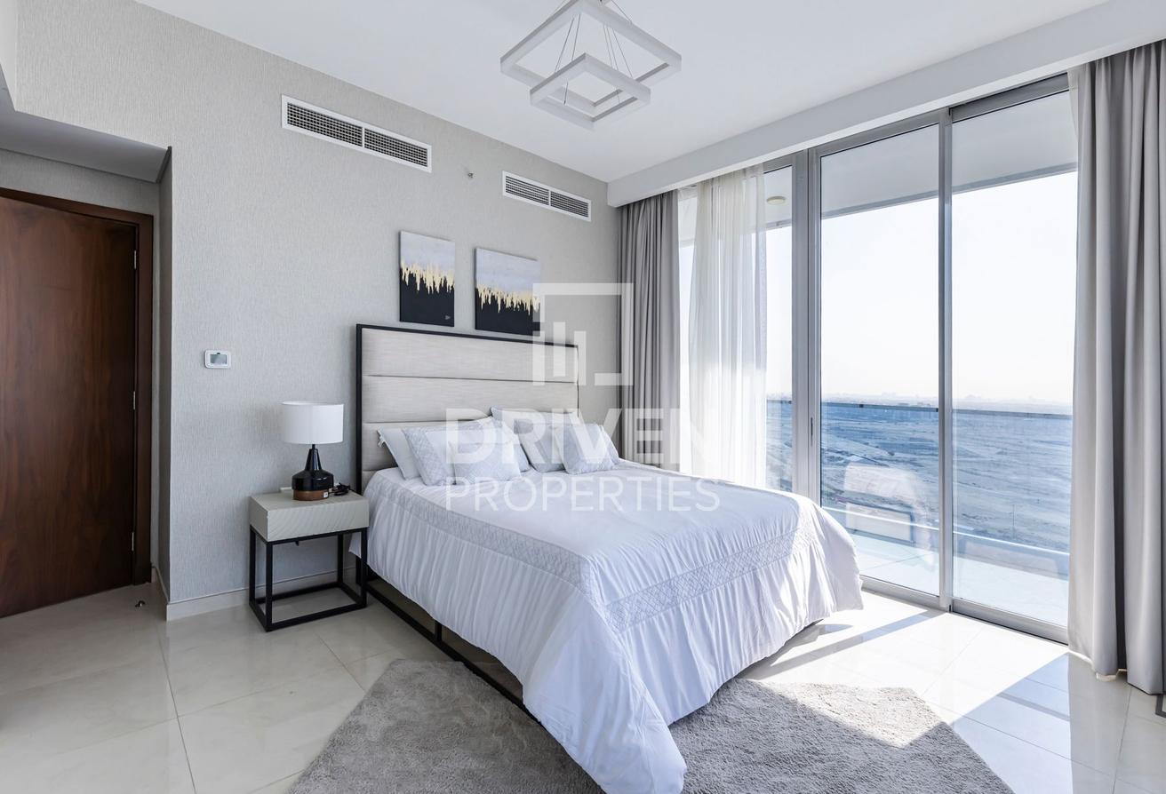 Huge and Bright Apt with Up to 4 Cheques photo 7