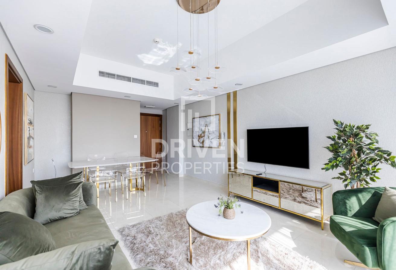 Huge and Bright Apt with Up to 4 Cheques photo 5
