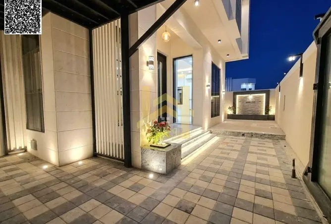 148624353 - Property Image 3