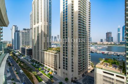 Apartment - 2 Bedrooms - 2 Bathrooms for sale in Beach Vista Tower 1 - Beach Vista - Emaar Beachfront - Dubai Harbour - Dubai