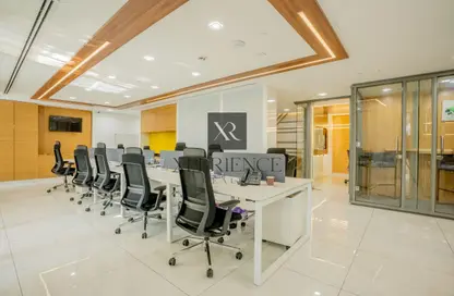 مكتب - غرفة نوم - 1 حمام للايجار في D برج - الأبراج الإدارية - الخليج التجاري - دبي