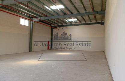 Warehouse - Studio for rent in Umm Dir - Umm Al Quwain