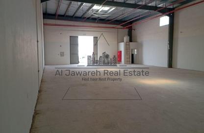 Warehouse - Studio for rent in Umm Dir - Umm Al Quwain