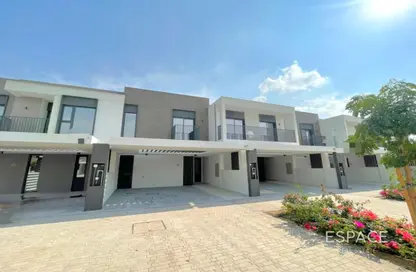 Villa - 4 Bedrooms - 5 Bathrooms for sale in Greenviews 2 - EMAAR South - Dubai South (Dubai World Central) - Dubai
