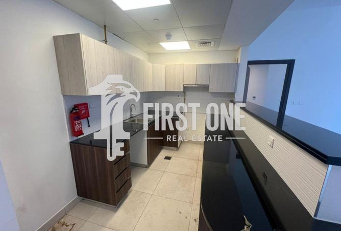 98270179 - Property Image 3