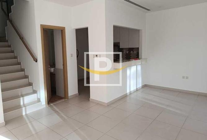 56127560 - Property Image 3