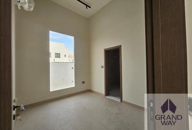 61662609 - Property Image 3