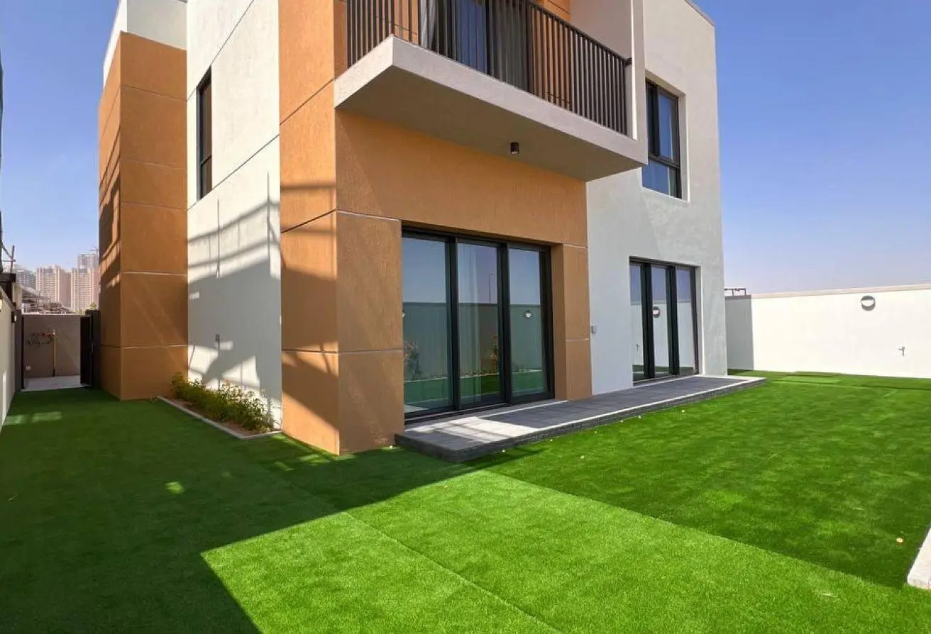 106836647 - Property Main Image