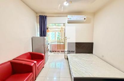 Apartment - Studio - 1 Bathroom for rent in Al Thani Muwaileh - Muwaileh Commercial - Sharjah