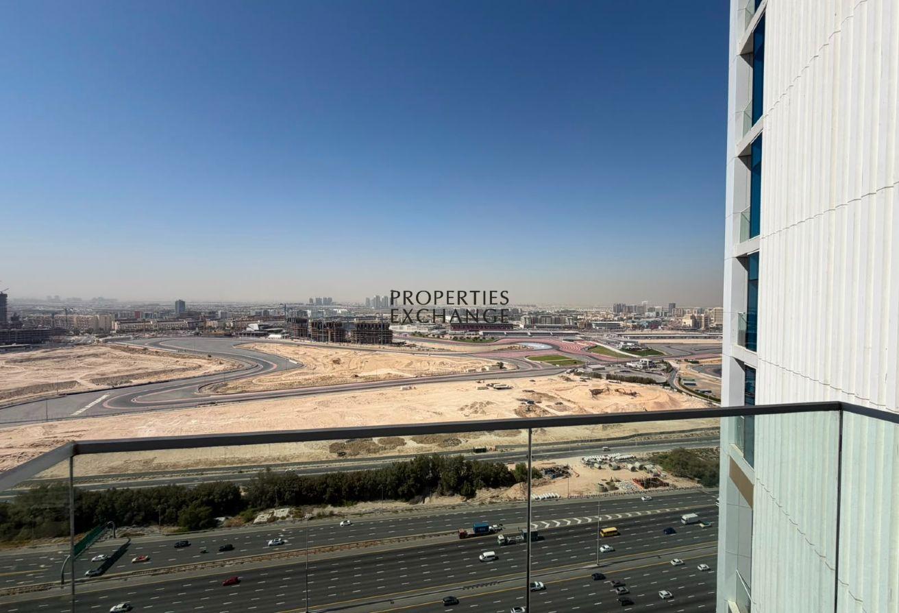 BRAND NEW | PRIVATE BALCONY | PREMIUM AMENITIES photo 2