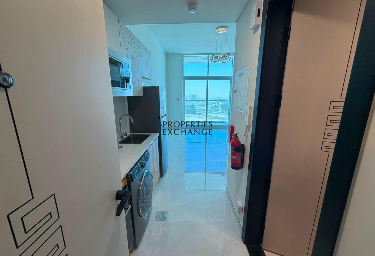 BRAND NEW | PRIVATE BALCONY | PREMIUM AMENITIES photo 13