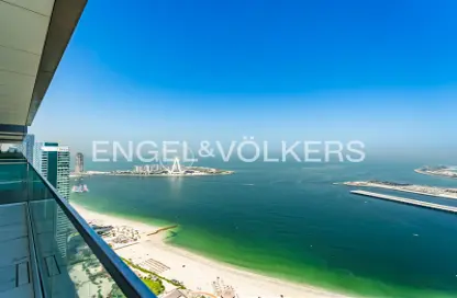 Apartment - 4 Bedrooms - 5 Bathrooms for rent in The One JBR - Jumeirah Beach Residence - Dubai
