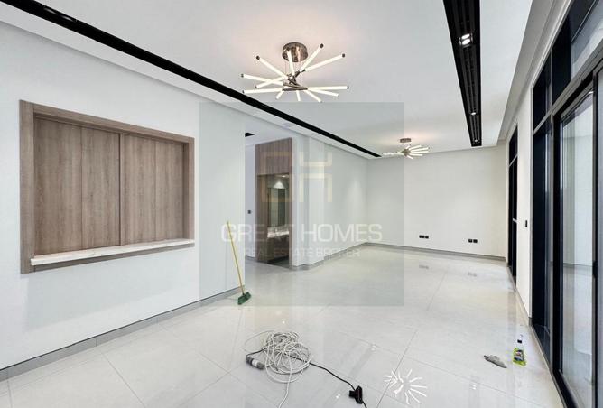 142370015 - Property Image 3