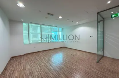 Office Space - Studio - 1 Bathroom for rent in Capital Golden Tower - Business Bay - Dubai