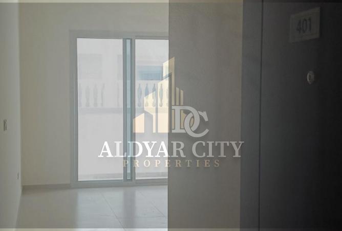 98242648 - Property Main Image