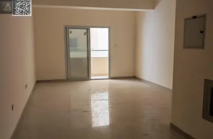 شقة - 1 حمام للبيع في برج العامرة - العامرة - عجمان