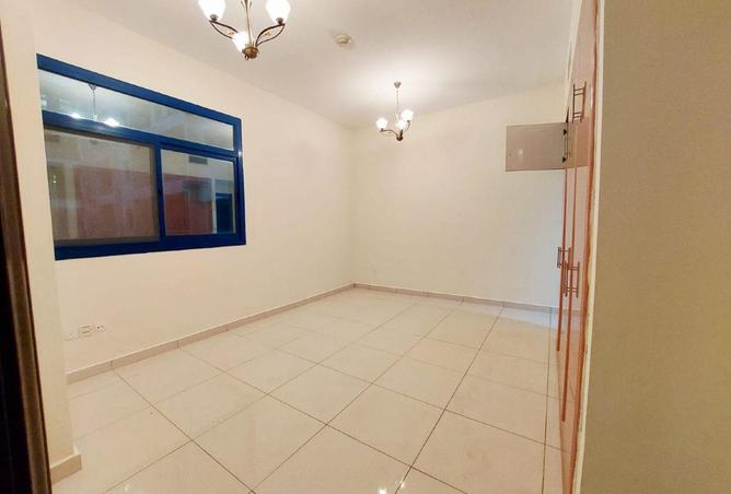 106393238 - Property Image 3