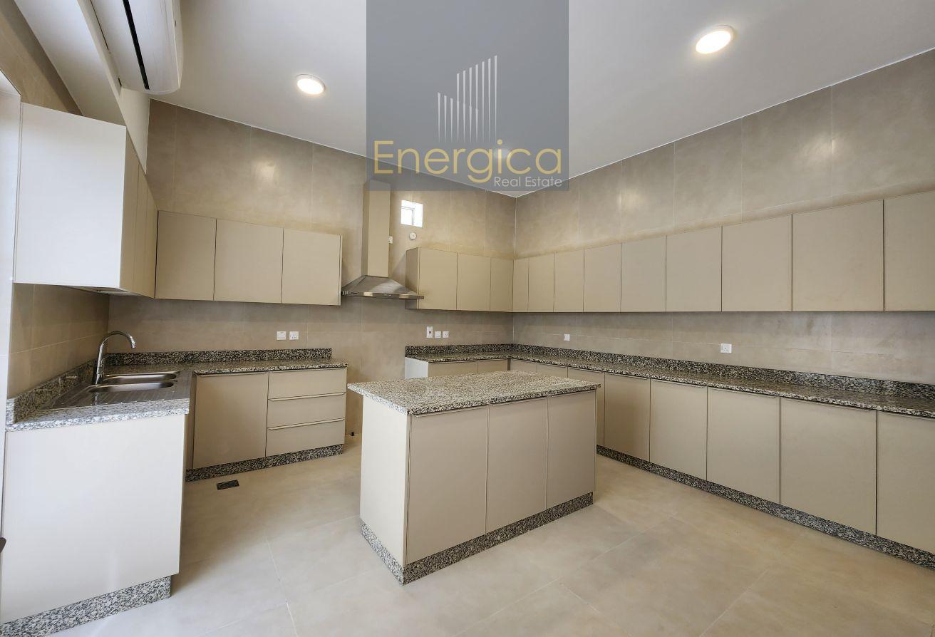 Brand New | Standalone 3BR V | Large Plot + Maid R photo 6