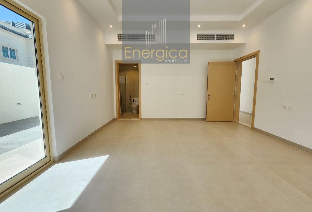 Brand New | Standalone 3BR V | Large Plot + Maid R photo 18