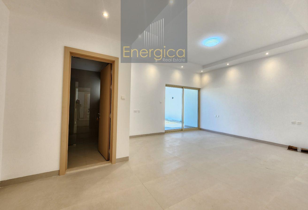Brand New | Standalone 3BR V | Large Plot + Maid R photo 9