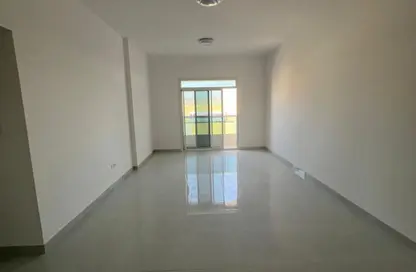 Apartment - 2 Bedrooms - 3 Bathrooms for rent in Al Jurf 2 - Al Jurf - Ajman Downtown - Ajman