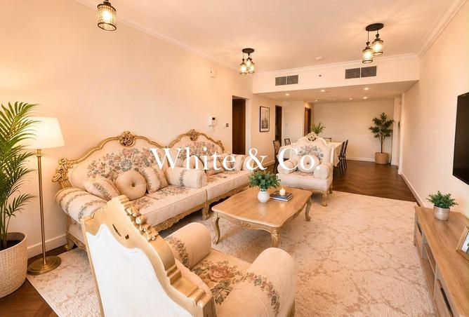FURNISHED | HIGH FLOOR UNIT | LARGE LAYOUT photo 2