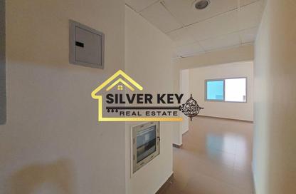 Apartment - 1 - 2 for rent in Al Mahatta - Al Qasimia - Sharjah Apartment - 1 - 2 for rent in Al Mahatta - Al Qasimia - Sharjah