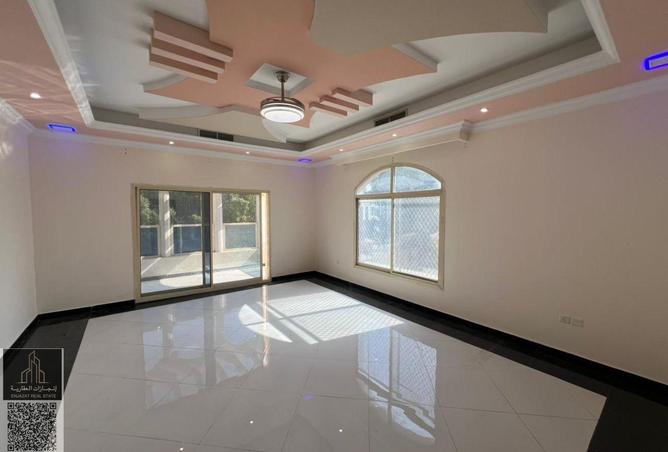 55351427 - Property Image 3